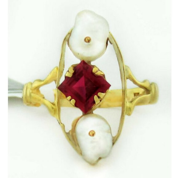 GENUINE WHITE PEARLS & RUBY RING 10k YELLOW GOLD
